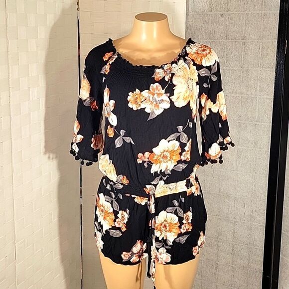 TIMING MULTI-COLOR FLORAL DESIGN PRINT WOMEN"S ROMPER - Picture 1 of 10